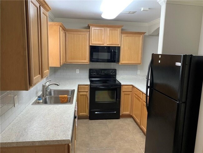 Building Photo - 2206 Karrington Ridge