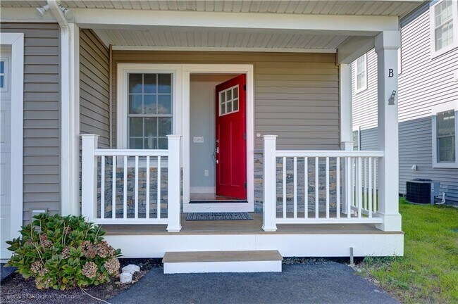 Building Photo - 314 Chases Ln