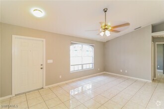 Building Photo - 2661 Vogler Ln