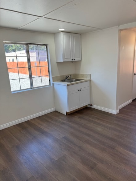 Building Photo - 2749 Orchard Pl