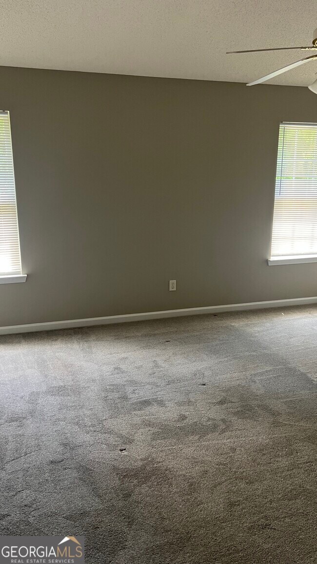 Building Photo - 4932 Antelope Cove