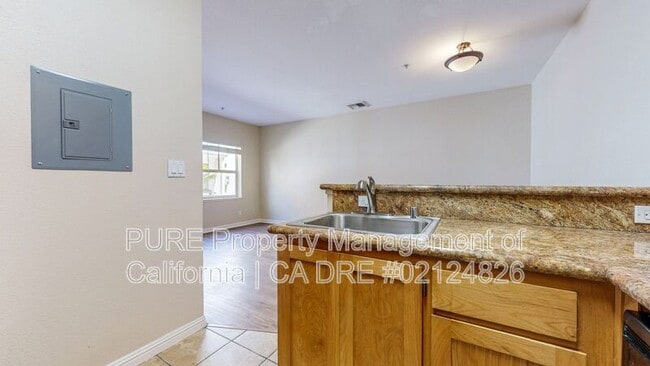 Building Photo - 110 5th St