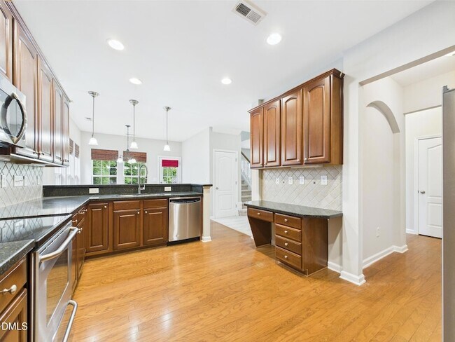 Building Photo - 12589 Honeychurch St