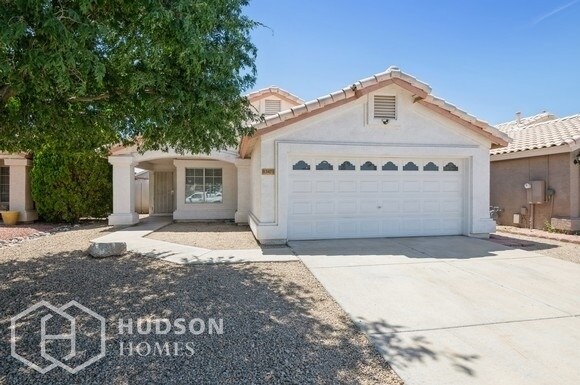 Primary Photo - NOW AVAILABLE! - 8347 W Columbine Dr, Peor...
