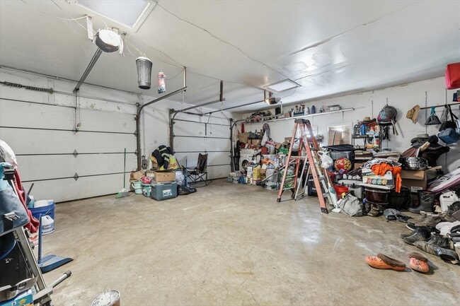 Building Photo - 25821 S Willow Creek Ln