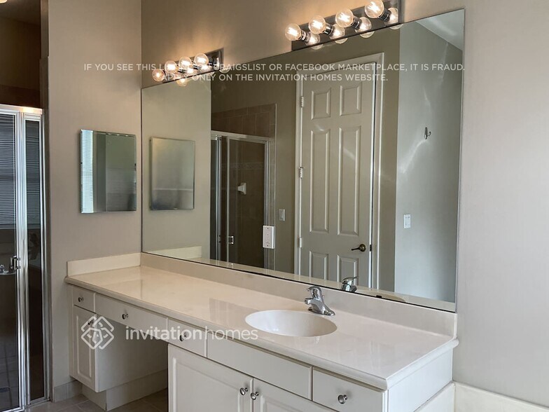 Building Photo - 210 Mulberry Grove Rd