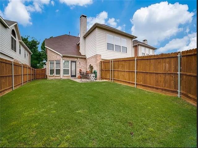 Building Photo - 1605 Oak Brook Ln