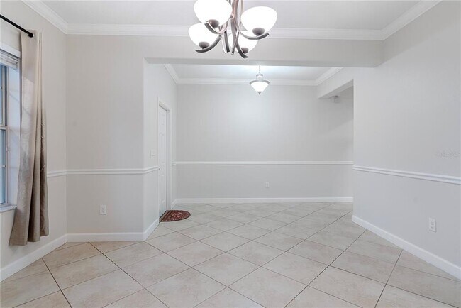 Building Photo - 19342 Paddock View Dr