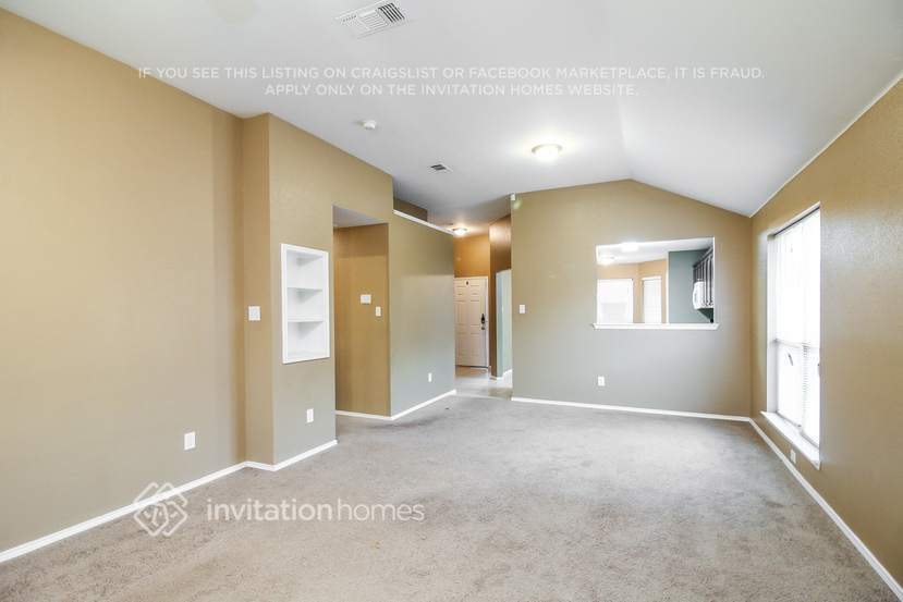 Building Photo - 1009 Hannah St