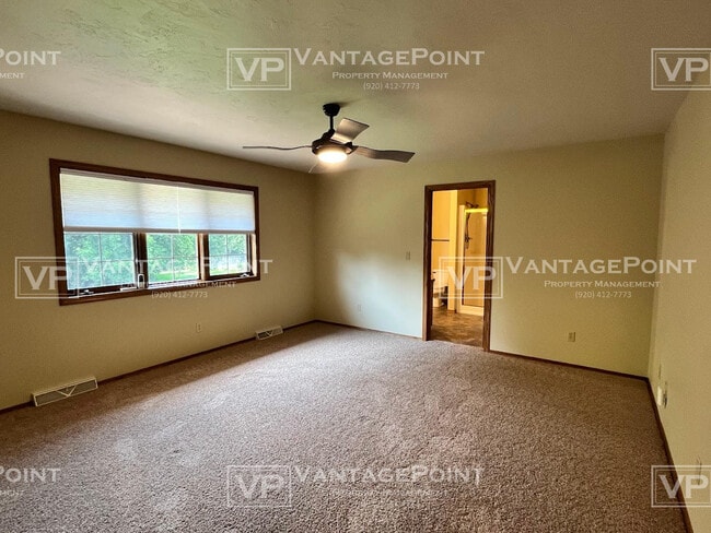 Building Photo - 2925 Baylite Dr