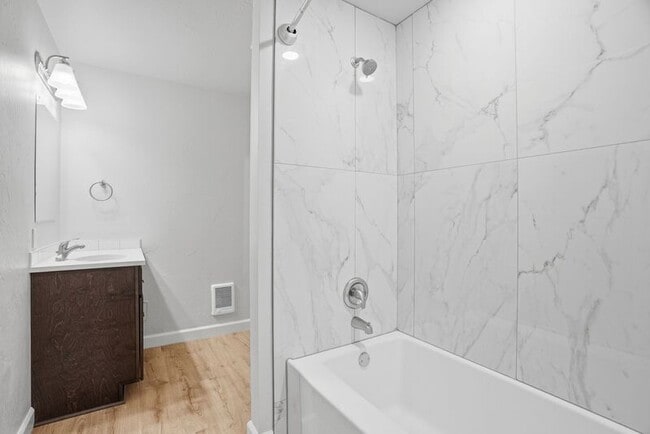 Building Photo - 3440 N Huetter Rd