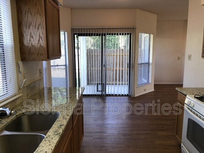 Building Photo - 8300 Bradford Edward Cove