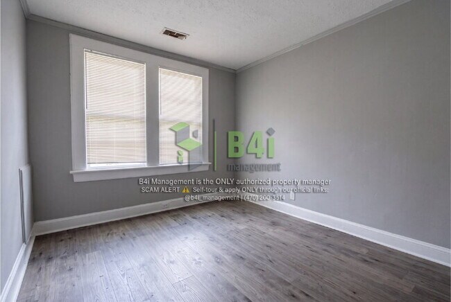 Building Photo - 243 Margaret Ave
