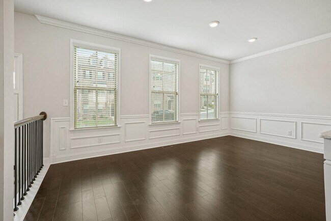 Building Photo - 4240 Hickory Pne Aly