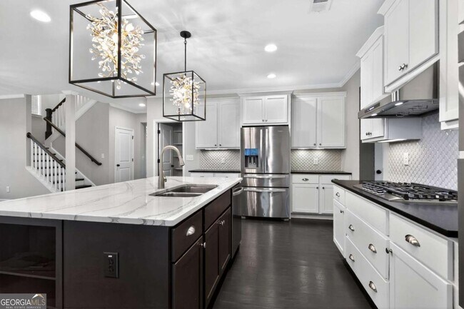 Building Photo - 3515 Knobcone Dr