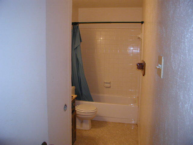 Building Photo - 7129 Harwick Ln