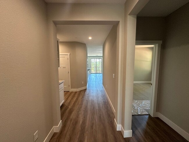 Building Photo - New Construction 3 Bedroom 2 Bathroom Home