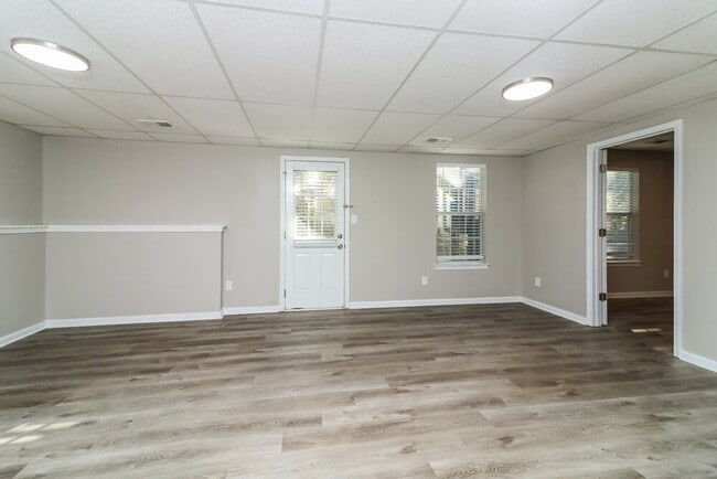 Building Photo - 2959 Jamey Ln