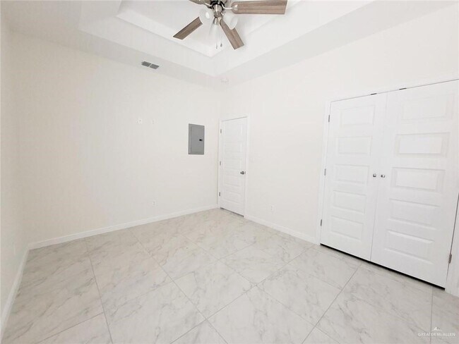 Building Photo - 1809 Cari Nicole Ave