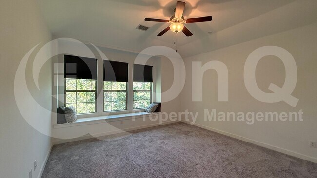 Building Photo - 872 TX-5