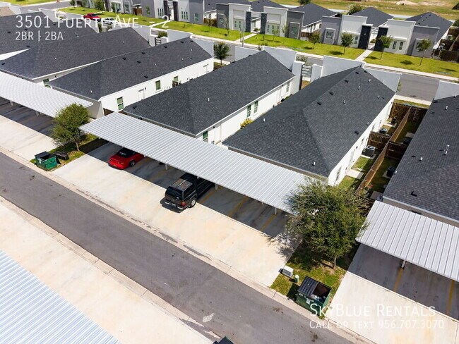 Building Photo - 3501 Fuerte Ave