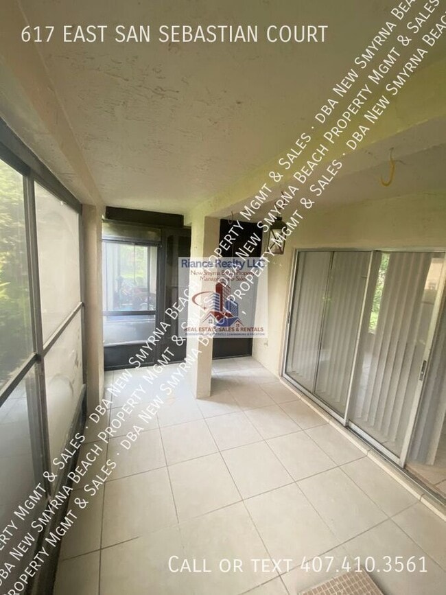 Building Photo - 617 E San Sebastian Ct
