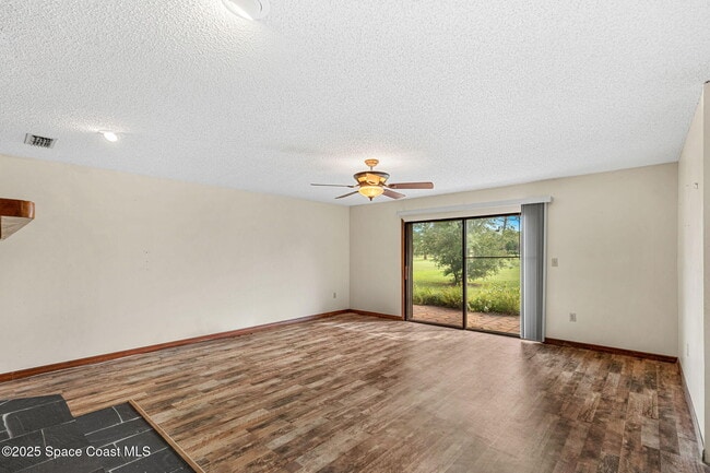 Building Photo - 1387 Gleneagles Ct