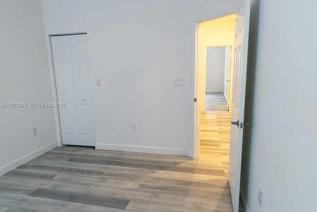 Building Photo - 3434 W 104th Terrace