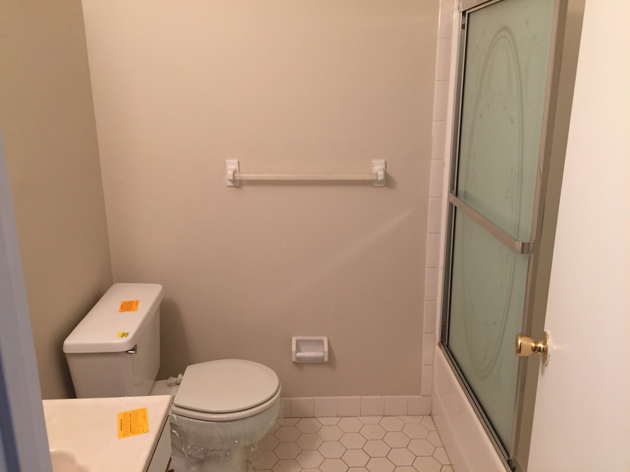 Building Photo - 87 Yellowwood Ct