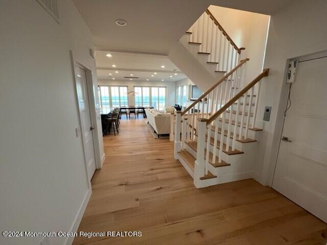 Building Photo - 3632 Ocean Terrace
