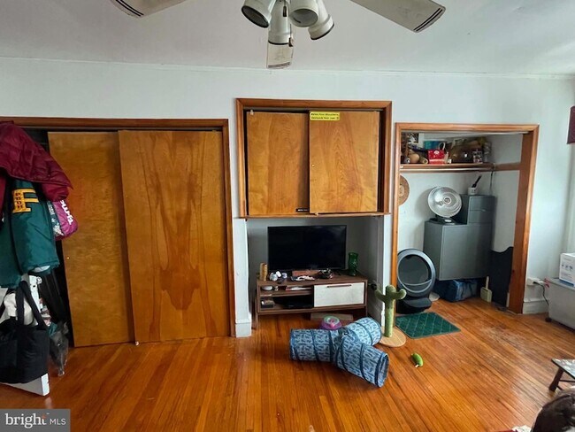 Building Photo - 5408 Spruce St