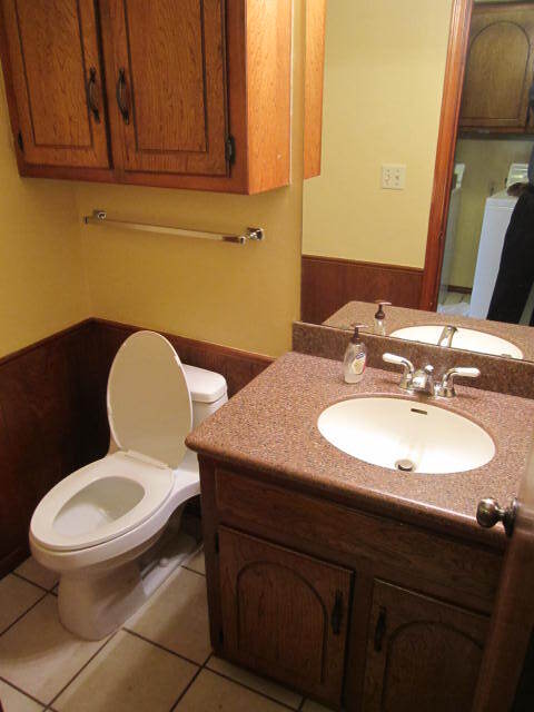 Building Photo - 2106 Bellaire Dr