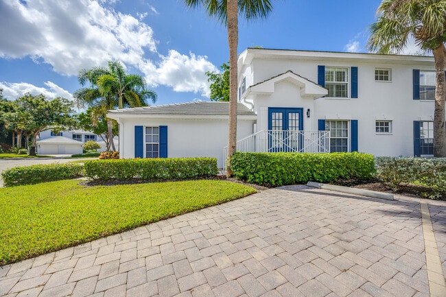 Building Photo - 7050 Barrington Cir