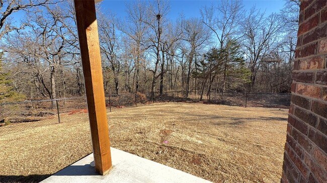 Building Photo - 17024 Buck Cir