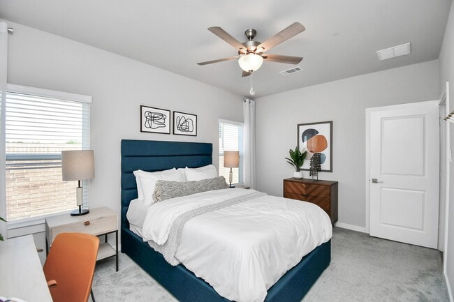 Building Photo - 23823 Cumberland Ridge Dr