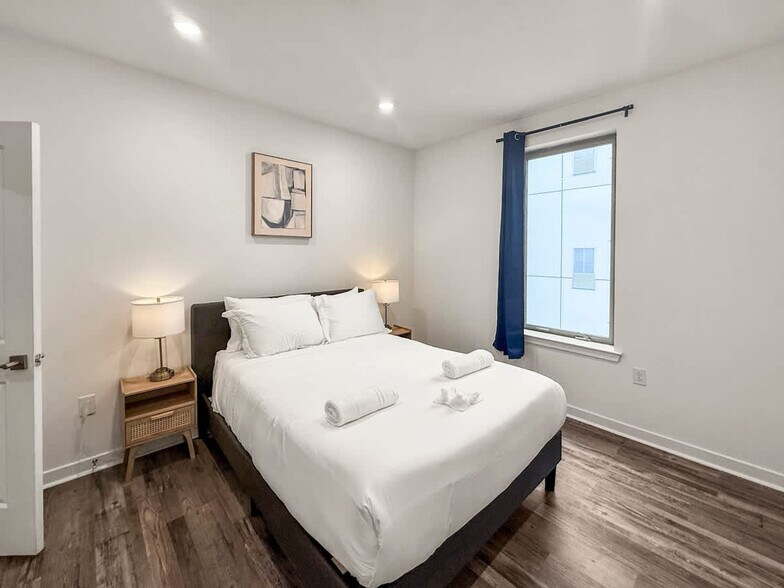 Building Photo - 1427 Germantown Ave