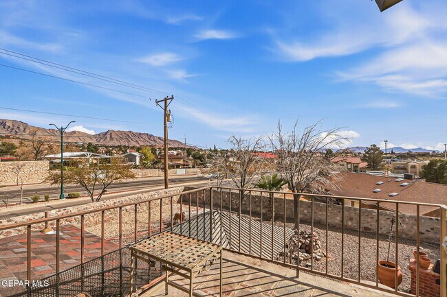 Building Photo - 6900 Imperial Ridge Dr