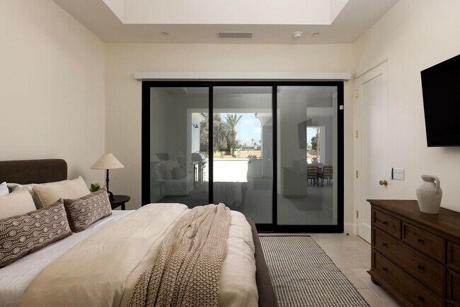 Building Photo - 80805 Vista Bonita Trail