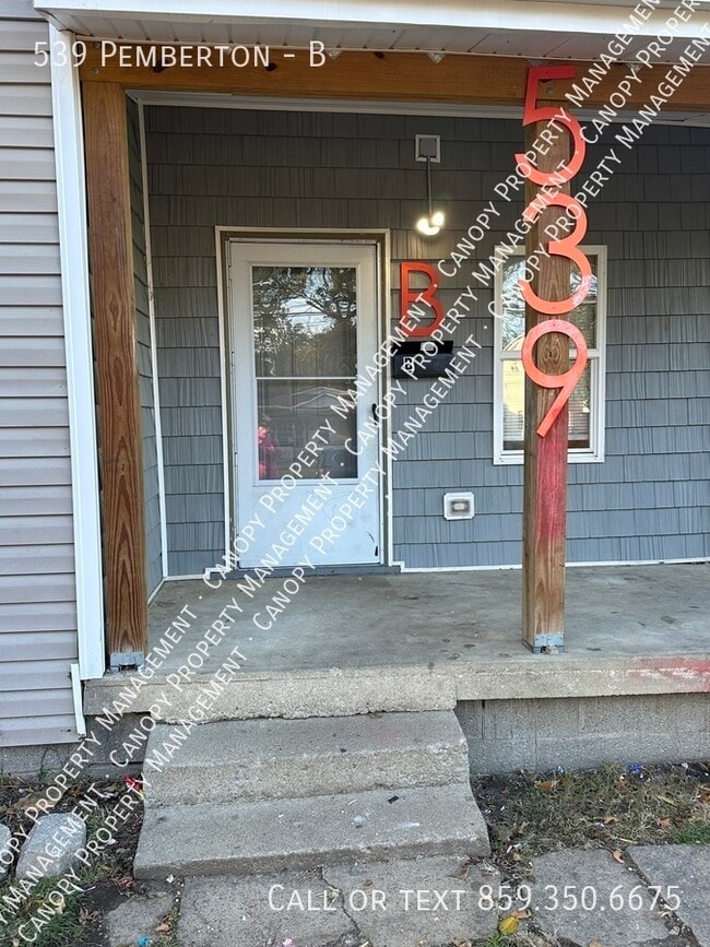 Building Photo - 539 Pemberton St