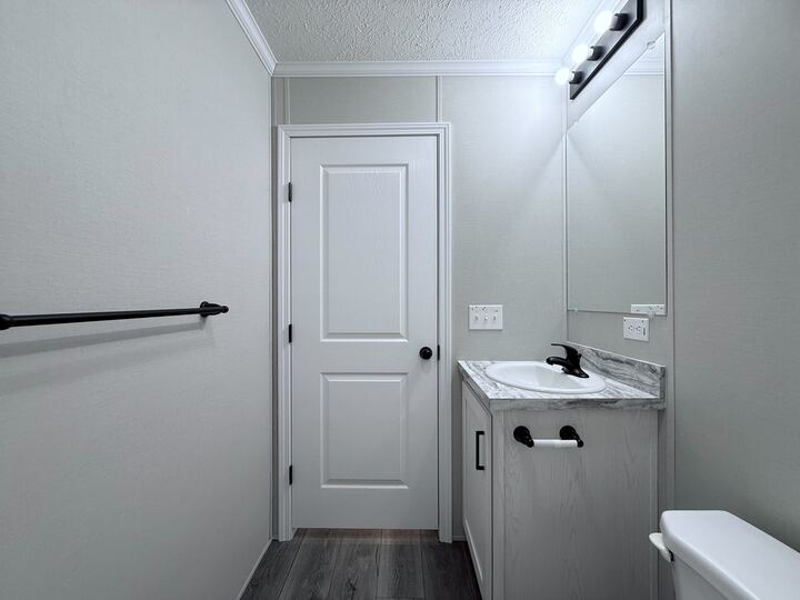 Building Photo - 52780 S Zacharias Ct