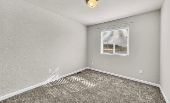 Building Photo - 2030 Birmingham Loop