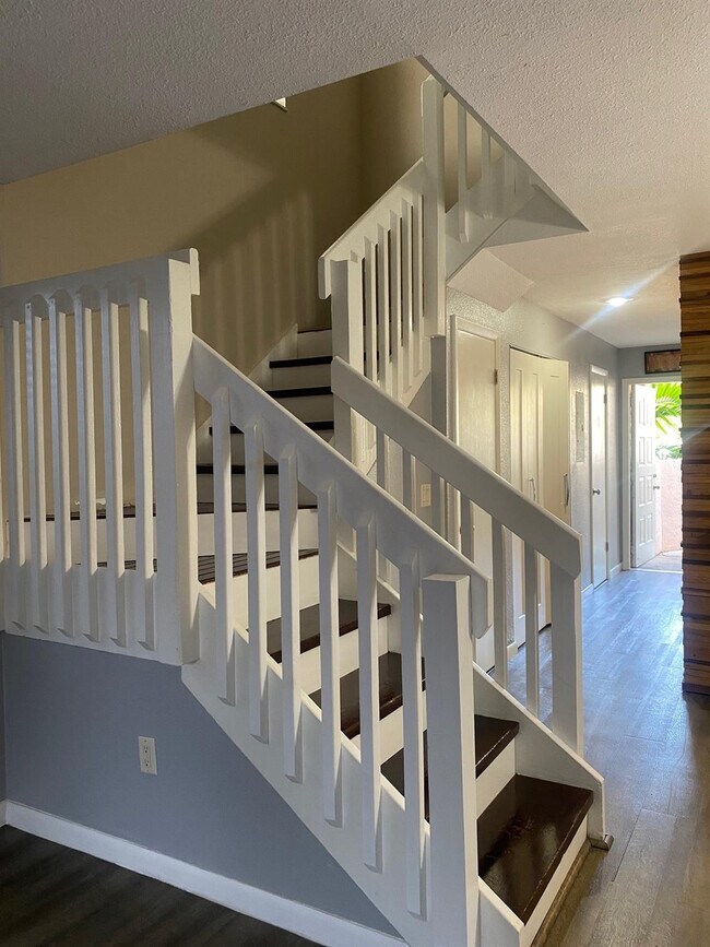 Building Photo - 3181 NW 85th Ave