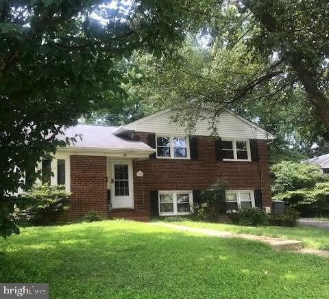Building Photo - 1446 Mayflower Dr