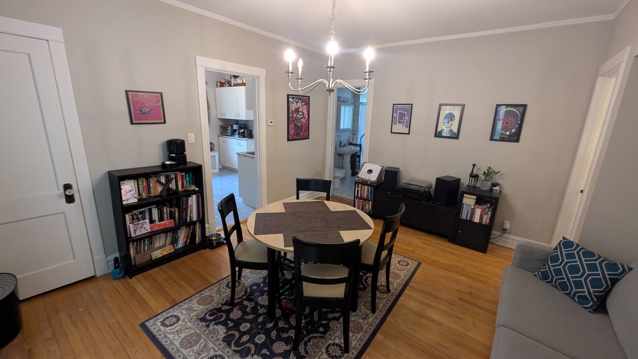 Dining room - 2176 W Windsor Ave