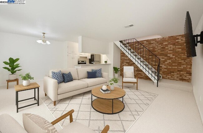 Building Photo - 2116 Lemontree Way