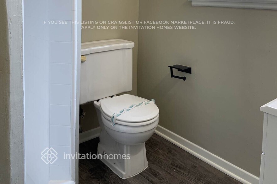 Building Photo - 403 Baldwin Ave