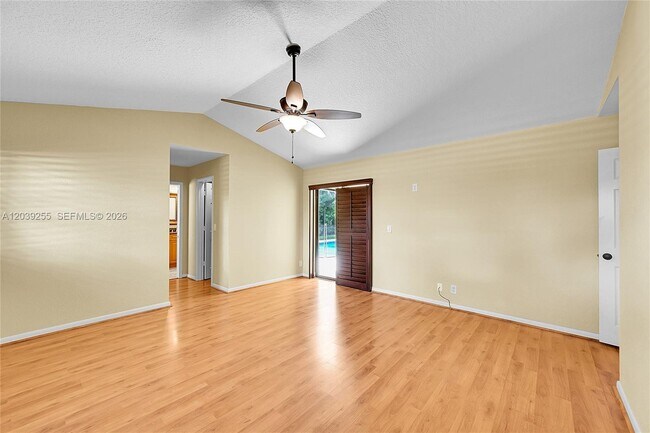 Building Photo - 4745 NW 99th Ln