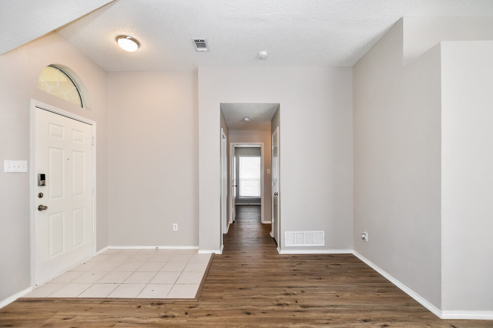 Building Photo - 2632 Bent Brook Dr