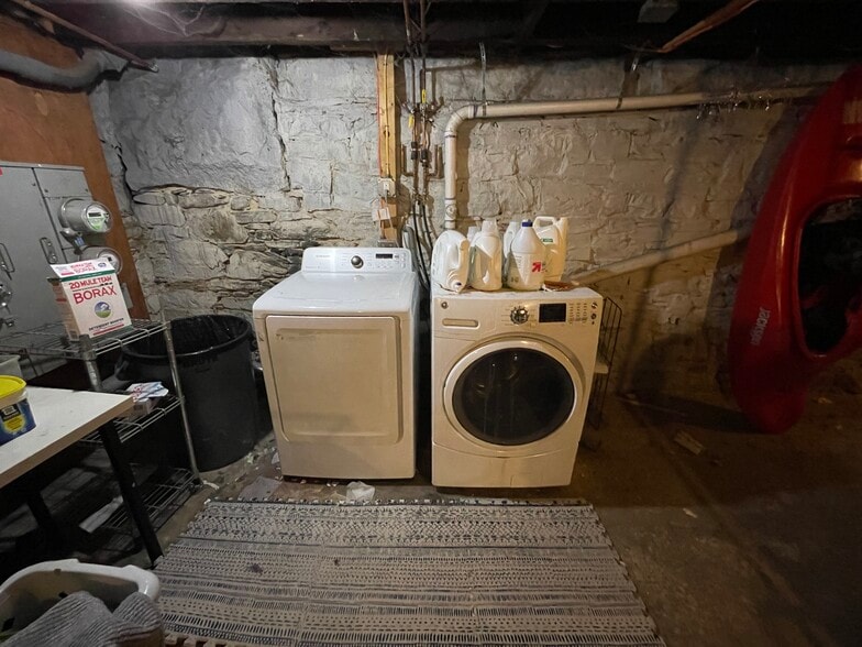 Building Photo - 25 Mount Vernon St