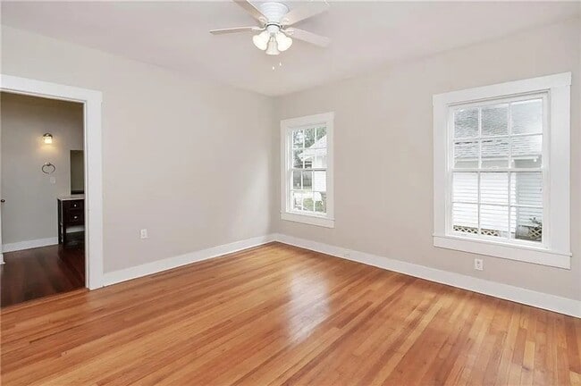 Building Photo - Beautiful 4 bedroom home in Midtown